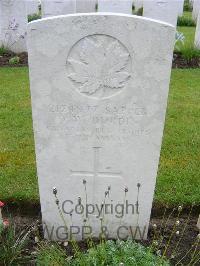 Etaples Military Cemetery - Durdin, O W
